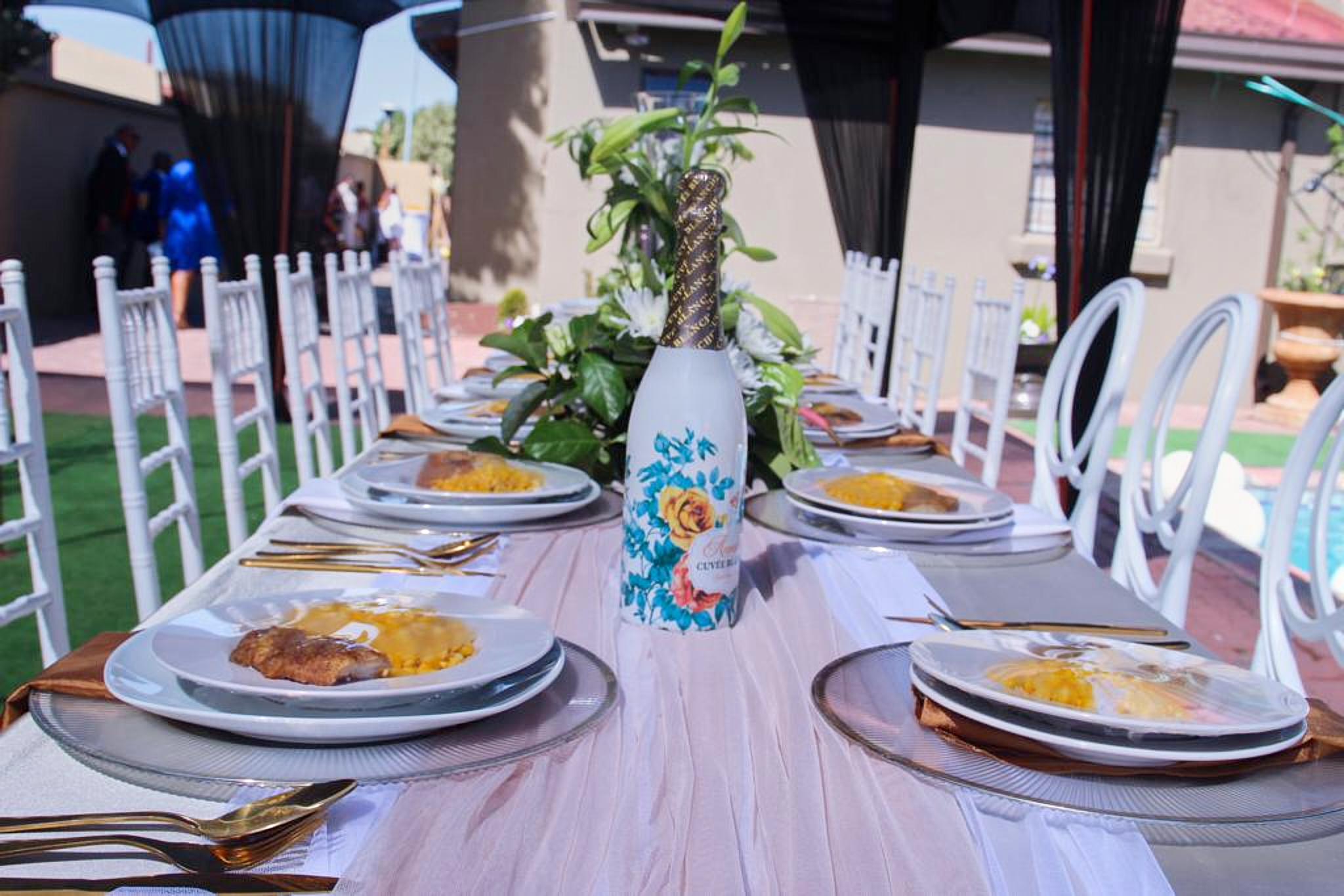 Catering and functions image